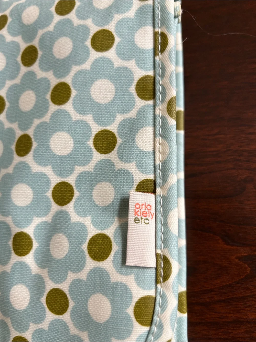 NWOT Orla Kiely cosmetics travel bag